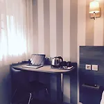 Hotel Kyriad Valenciennes Sud -