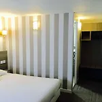 Hotel Kyriad Valenciennes Sud - 3*
