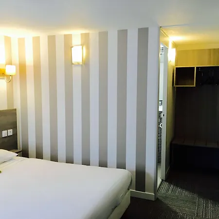 Hotel Kyriad Valenciennes Sud - 3*