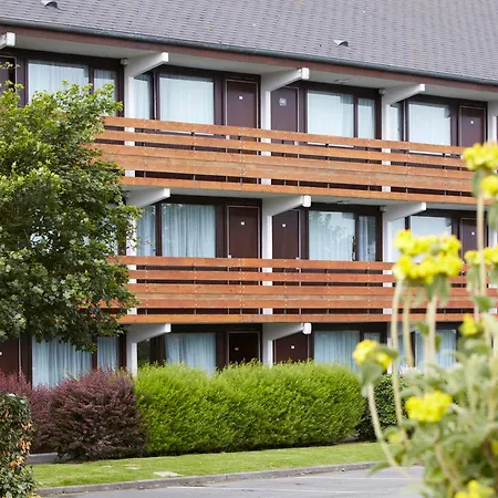 Kyriad Valenciennes Sud - Отель 3*