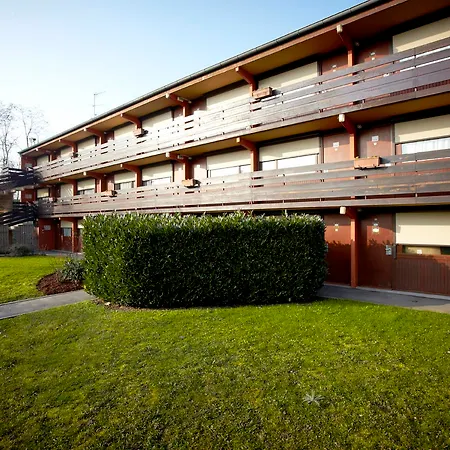 Отель Kyriad Valenciennes Sud - 3*