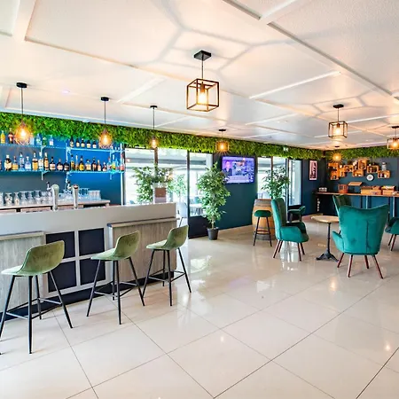 Kyriad Valenciennes Sud - Rouvignies