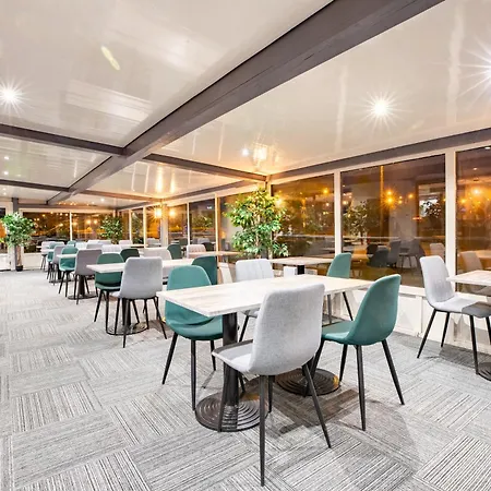 Kyriad Valenciennes Sud - 3*