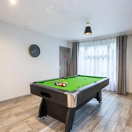 Kyriad Valenciennes Sud -