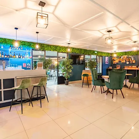 Hotel Kyriad Valenciennes Sud - Rouvignies