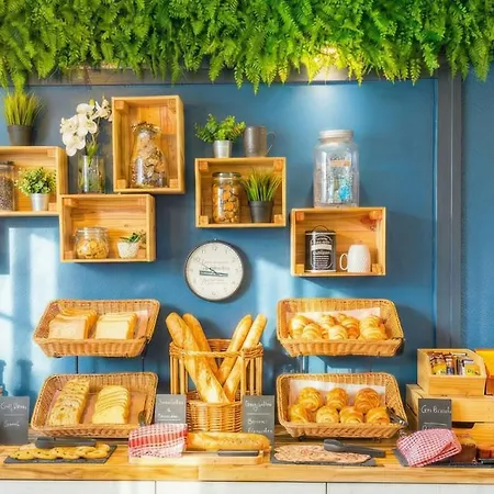 Kyriad Valenciennes Sud - Hotel Rouvignies